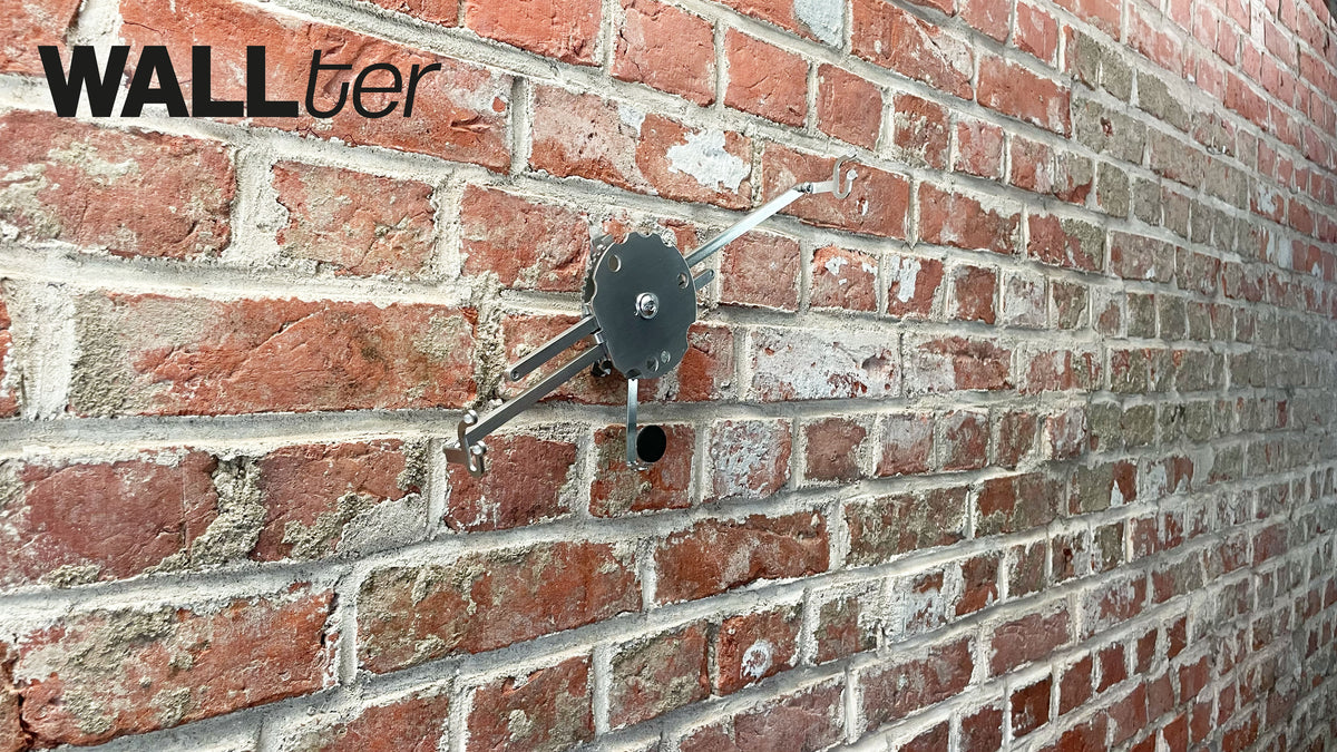 WALLter – nahezu unsichtbarer horizontaler Wandhalter, der dein Instrument an den Gurtpins hält!